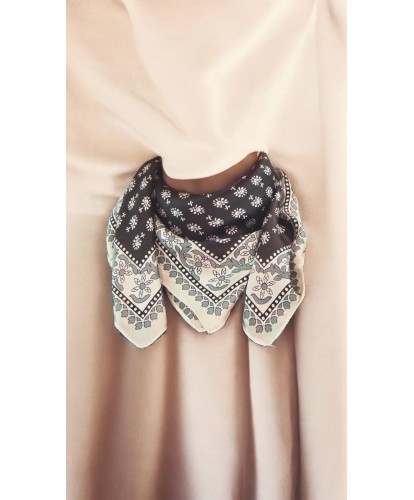 Foulard Soie Imprimé Noir...