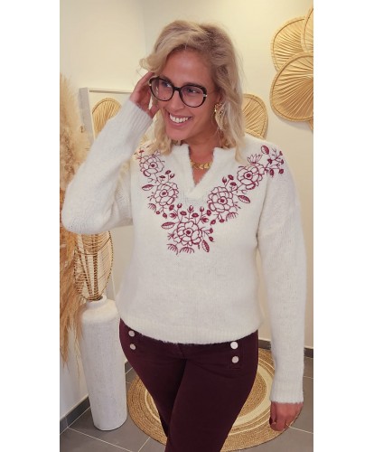 Pull Ecru Broderies Bordeaux - Eve
