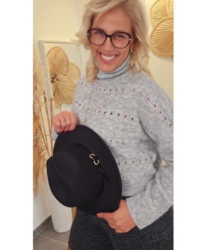 Chapeau Noir Boucle Dorée