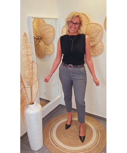 Pantalon Gris Coupe Carotte - Rose