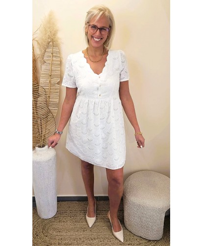 Robe Broderie Pure Élégance - Garance