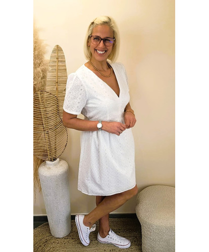 Robe Broderie Anglaise “White Romance” - Elisa